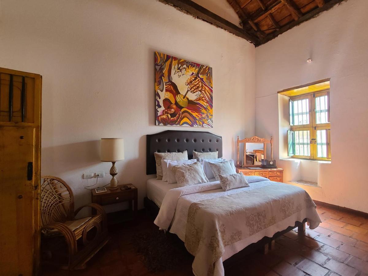 Hotel Boutique Casa De Los Santos Reyes Вальєдупар Екстер'єр фото