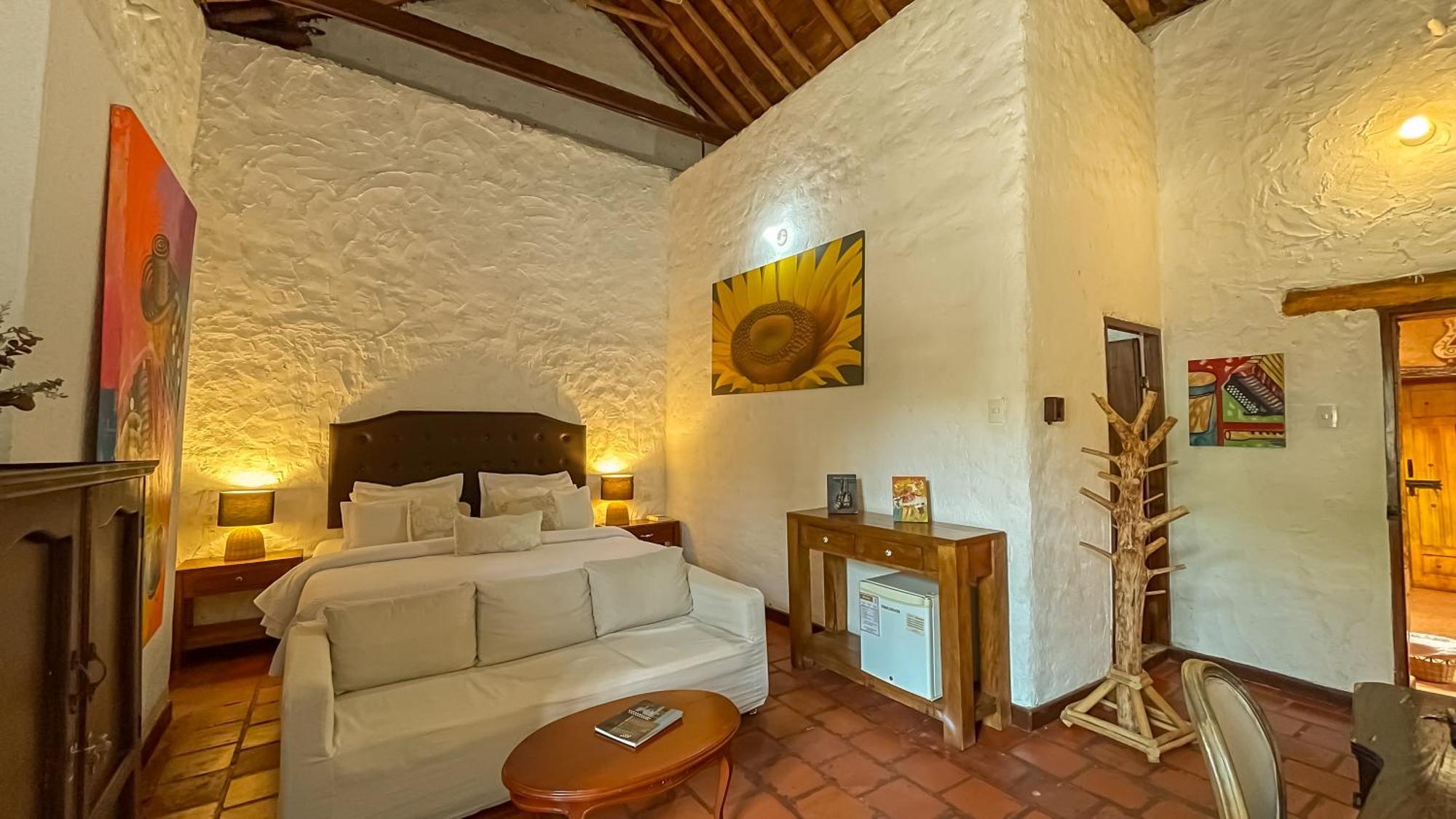Hotel Boutique Casa De Los Santos Reyes Вальєдупар Екстер'єр фото